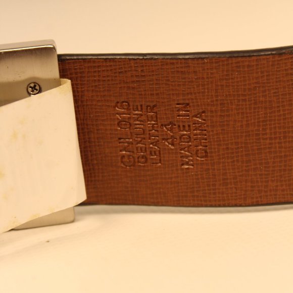 Greg Norman Reversible Leather Belt - Picture 5 of 6